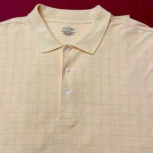 Greg Norman Play Dry Men’s golf shirt size 5XB yellow with pattern.